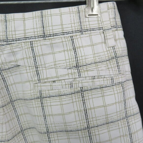 Volcom  Shorts Size 18 Youth 29x10  Plaid White Black Tan Cotton Blend - Picture 5 of 10